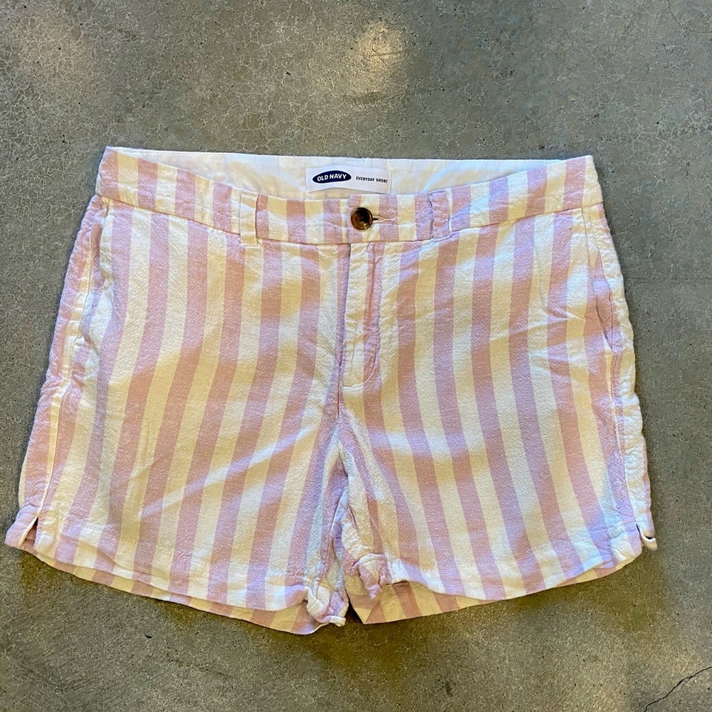Old Navy Everyday Shorts Linen Blend Striped